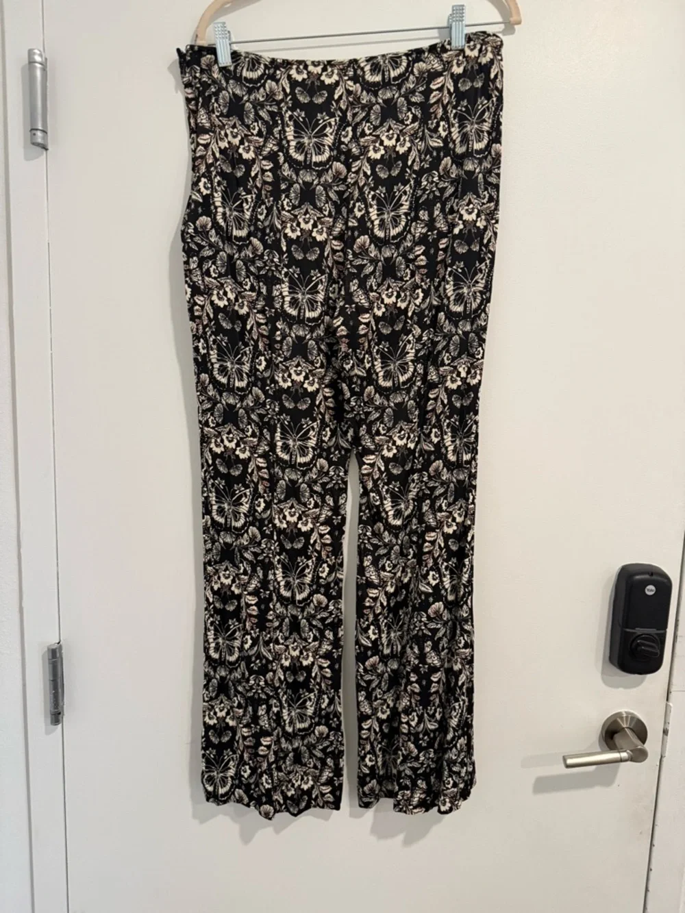 Anthropologie sat flare pant - Picture 4 of 7